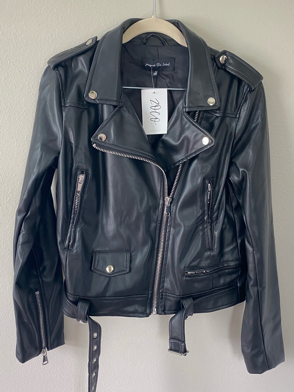 Jacqui E Black Leather Moto Jacket with Zip Details - Picture 1 of 4